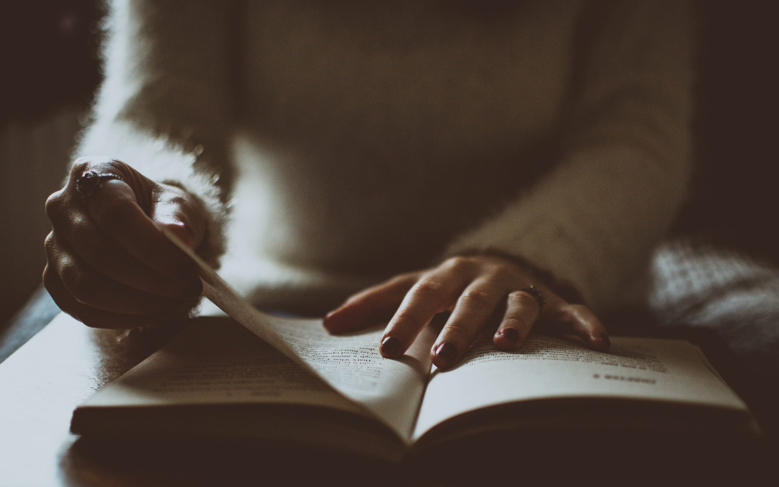leyendo